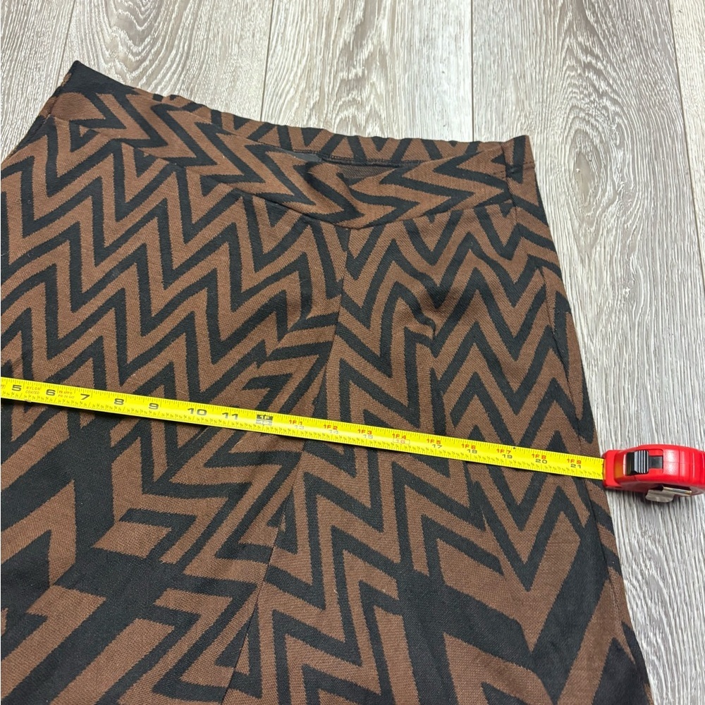 Nina Leonard Brown and Black Zigzag Fringe Skirt - Picture 5 of 10